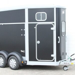Pferdeanhänger Ifor Williams  HB506|Sattelkammer|schwarz-Neu